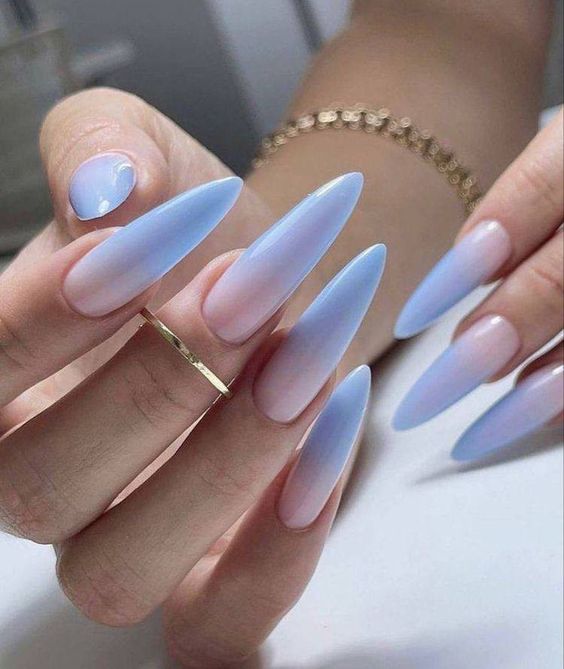 Яркий дизайн ногтей