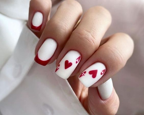 дизайн нігтів на день святого Валентина