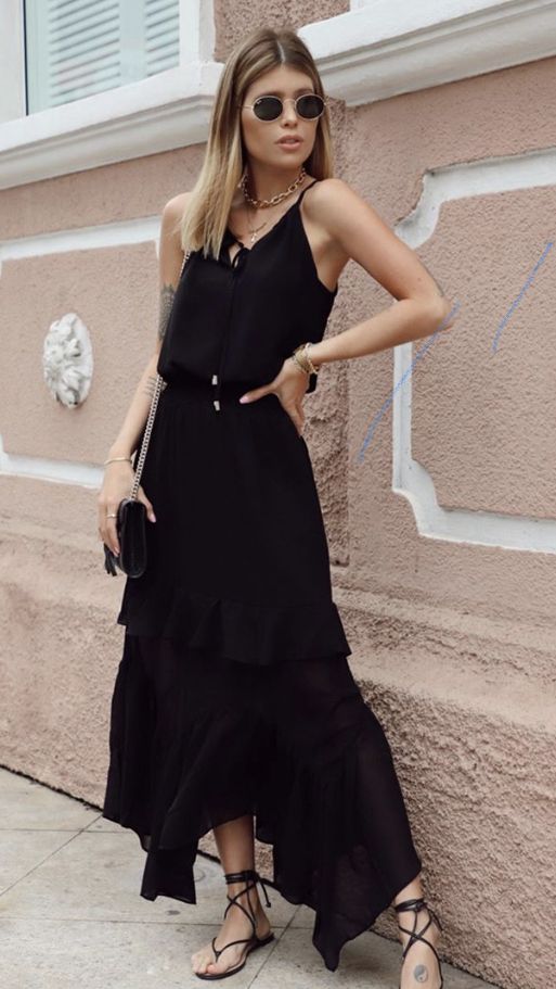 модное черное платье макси