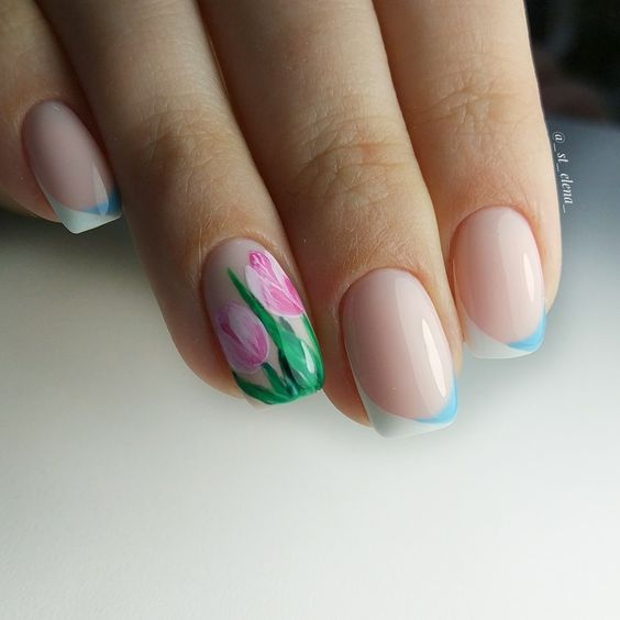 нігті з тюльпанами