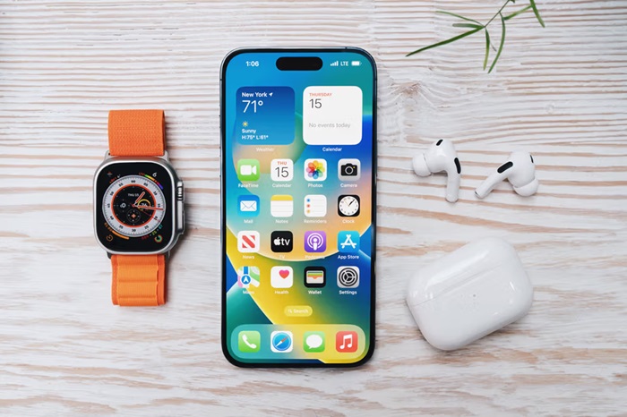 iPhone и Apple Watch Ultra 2: